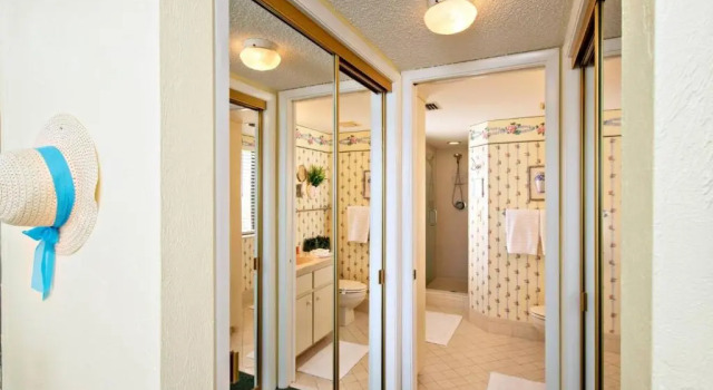 Sand Dollar Condominium Unit #1103, Забронировать Отель Дейтона-Бич Daytona Beach Area, рядом с Пресвитерианская церковь Westminster By The Sea