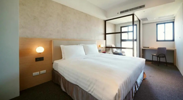 E Hotel, Prenota Hotel Hotel a Tainan Area con parcheggio, Parcheggio