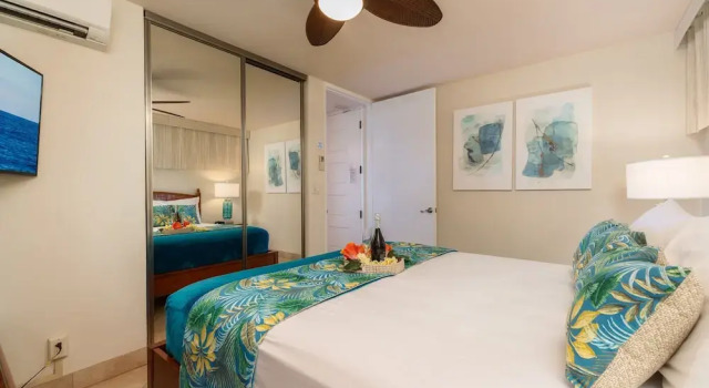 Papakea E201 1 Bedroom, 1 Bath 1 Condo by Redawning