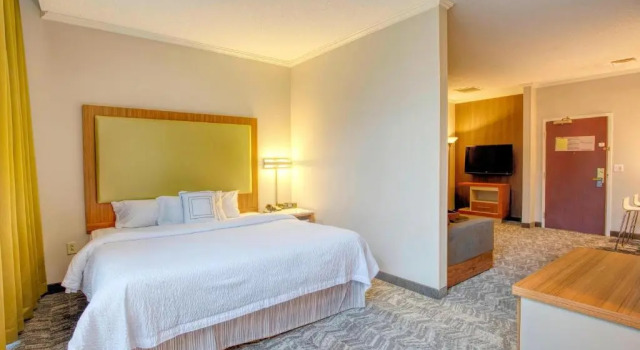 Suite SpringHill Suites by Marriott Lawrence Downtown