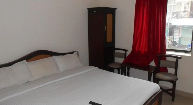 RJ Inn, Забронировать Отель Отели штата Тамилнада 5 звезд, 5*
