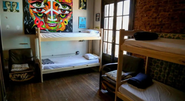 Кровать в общем номере Hostel del Centro