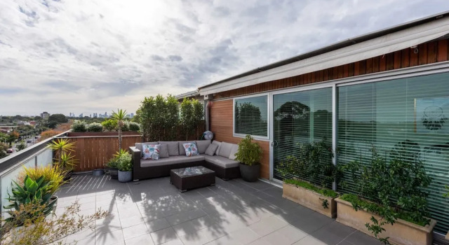 Двухместные апартаменты с балконом Beautiful 1-bed in St Kilda w/ Parking & Terrace