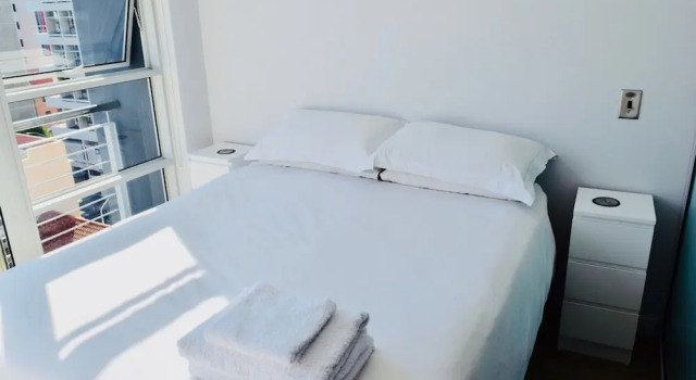 Luxury 1 Bedroom Apartment in Cape Town City Centre