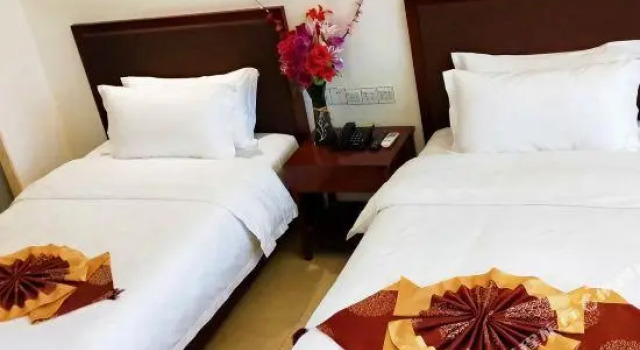 Tongfa Hot Spring Hotel, Boek Hotel Wanning Hainan