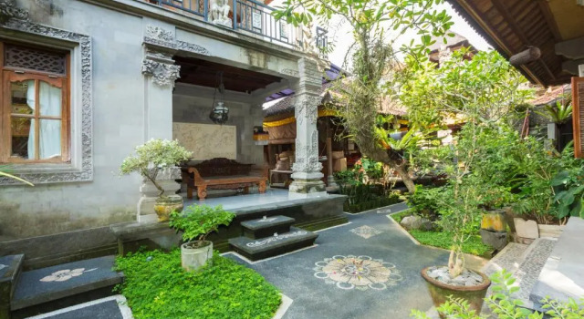 Bali Moon Guest House, Забронировать Гостевой дом Отели провинции Бали с завтраком, Завтраки