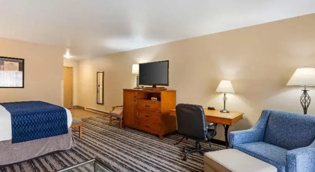 Номер Standard с балконом Best Western Sunset Inn