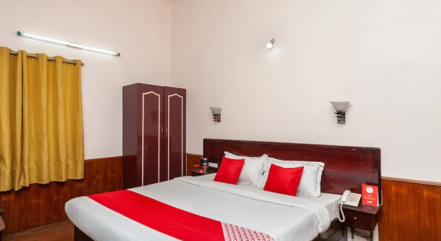 Номер Deluxe OYO 27809 Hotel Ganapathy Garden