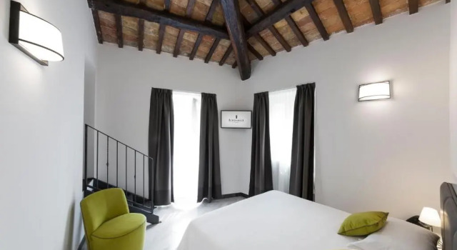 Люкс с 2 комнатами Interamnia Boutique Hotel