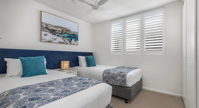 2 soveværelser i lejlighed med altan ved stranden Pacific Beach Resort