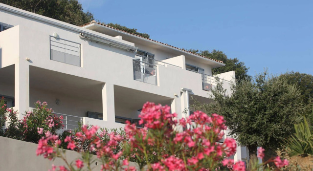 Domaine Bagia Donne, Varaa Hotelli  