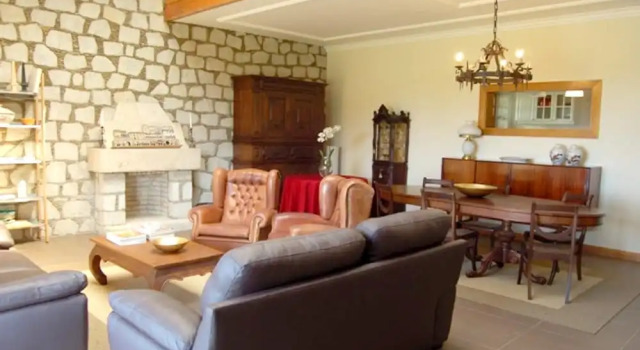 Villa with 9 Bedrooms in Cristelo, with Wonderful Sea View, Private Pool, Enclosed Garden - 2 Km From the Beach, Book Villa Hoteller i Caminha med pool, Swimmingpool