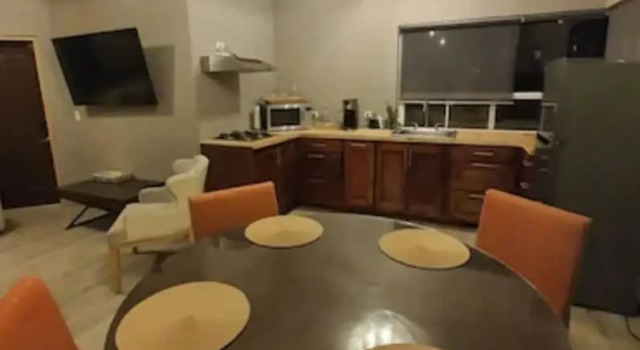 Двухместный семейный коттедж с балконом Hotel Valentino