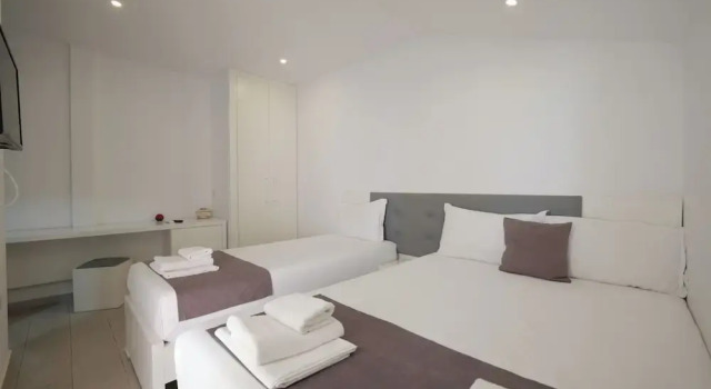 Трёхместный номер Standard с балконом и с частичным видом на море Vila Era Beach