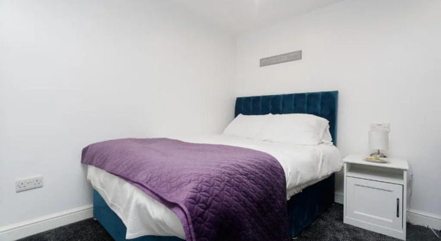 AMIRI HOUSE APARTMENTs, Varaa Huoneisto Asunnot kohteessa Merseyside, Huoneisto