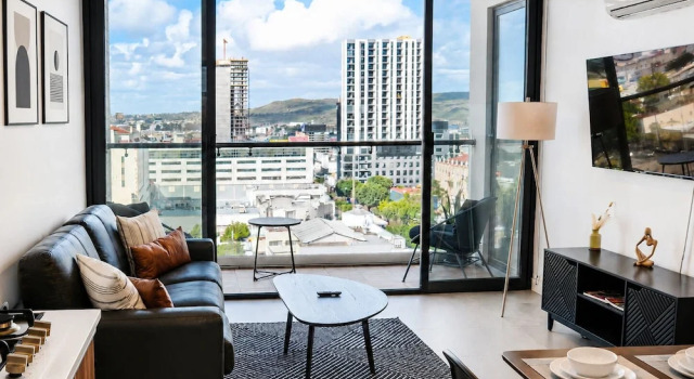 Номер Deluxe с балконом и с видом на город Distrito Revolution Suites