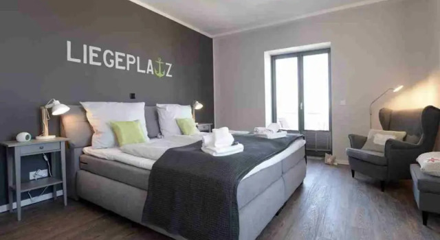 Апартаменты Nice Holiday Home With Port View