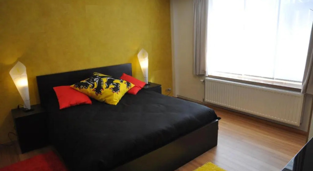 Apartment Home Frit Home, Rezerwuj Apartament Hotele w Bruksela z parkingiem, Parking