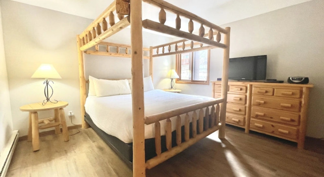Park Place 104C 2 BR
