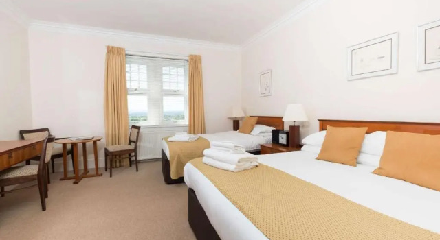 Семейный номер Standard Pitbauchlie House Hotel - Sure Hotel Collection by Best Western