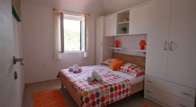 Holiday Home Ela, Rezerwuj Dom wakacyjny Hotele w Split Region z basenem, Basen