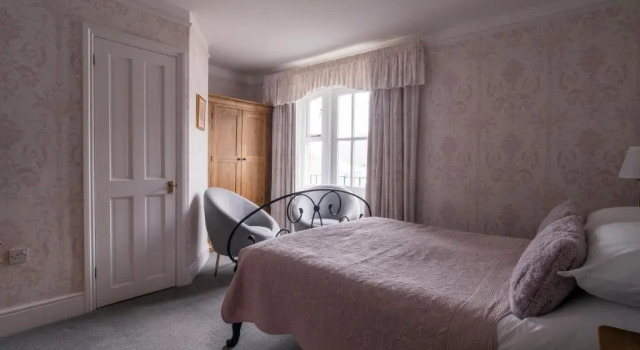 Номер Standard с балконом Lee House