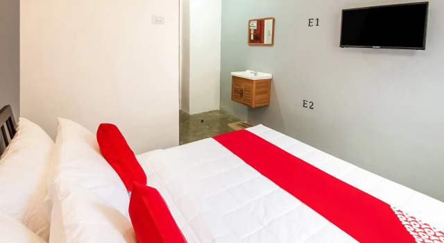 Super OYO 495 The Pocket Hotel