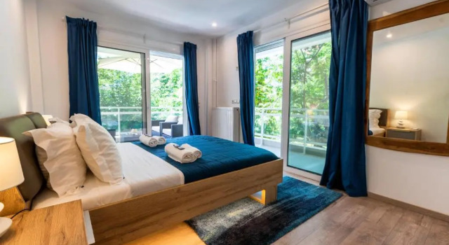 Lux 1-bedroom apartement next to the sea in Voula