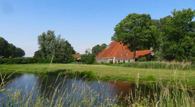 Friese Hoeve Sneek, Prenota Hotel Sneek Frisian lakes