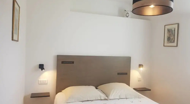Коттедж с видом на сад Domaine de Keryargon, Chambres dhôtes B&B et Location de Vacances