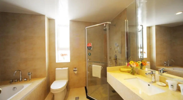 Номер Business GreenTree Inn Shanghai West Huaxia Road Subway Station Hotel