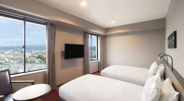 Двухместный номер Standard Grand Mercure Lake Biwa Resort & Spa