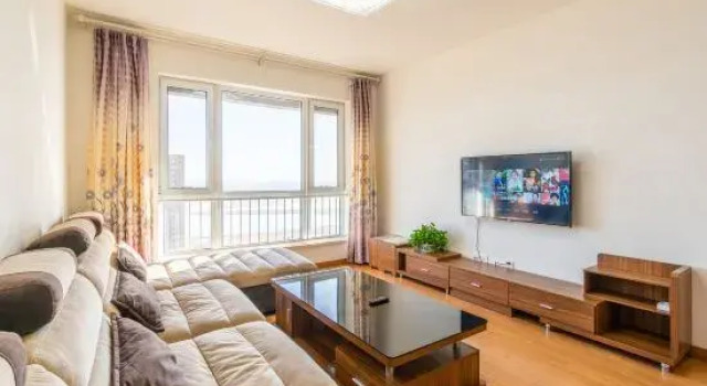 Xinsuihai Seaview Apartment (Yingkou Shanhai Square Vanke Shop)