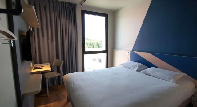 Двухместный номер Standard ibis budget Loudéac Vélodrome