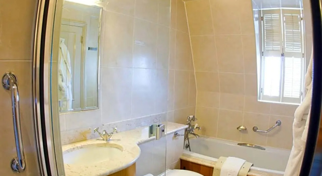Номер Superior Pomme dOr Hotel
