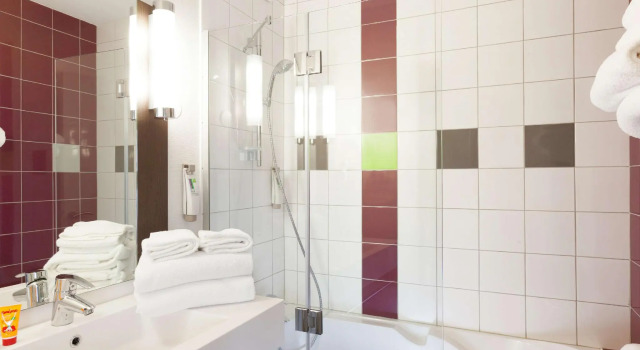 Номер Privilege ibis Styles Beaune Centre