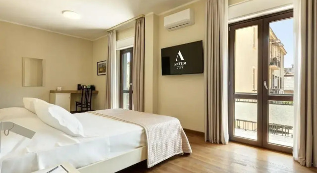 Номер Deluxe Antum Hotel