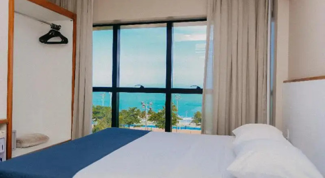 Двухместный номер Deluxe с балконом и с видом на море Pajuçara Praia Hotel