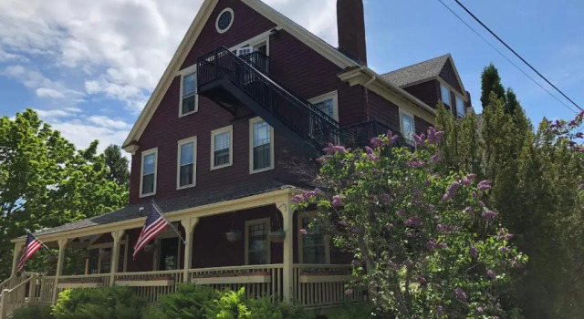 Central House Inn, Забронировать Гостевой дом Отели Бар-Харбора с парковкой, рядом с Grant Park, Парковка