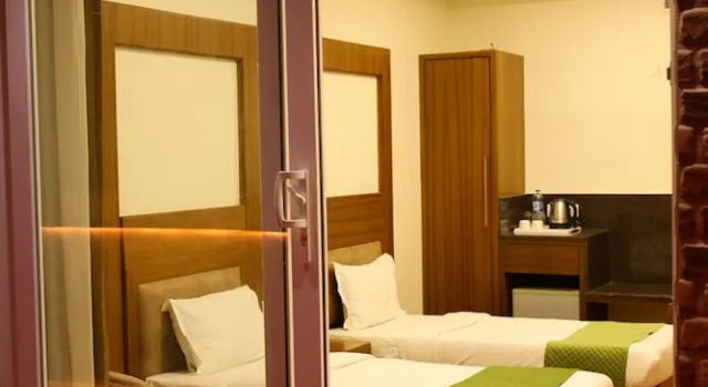 Номер Premium Karon Hotel - Lajpat Nagar