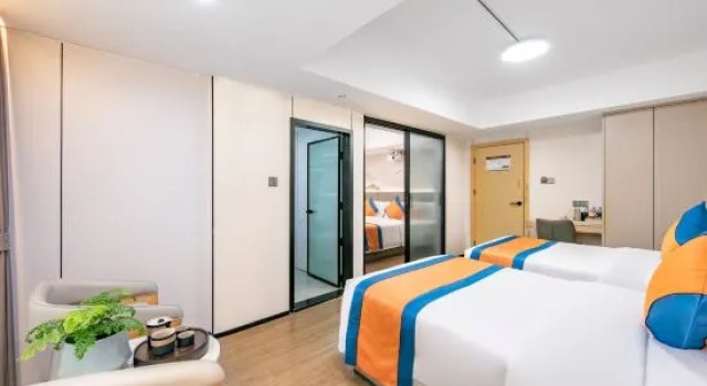 Трёхместный люкс Superior Yuexiting Hotel (Fuzhou Railway Station)