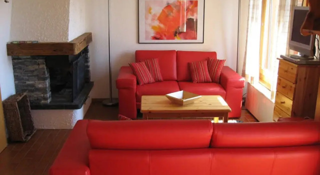 Demi-Chalet Brune-Haut Ouest, Prenota Chalet Hotel a Canton Vallese con parcheggio, Parcheggio