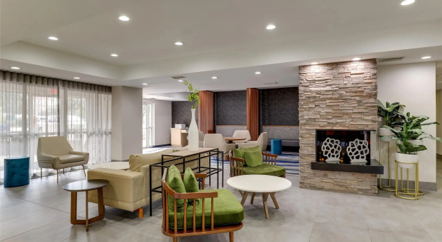 Best Western Plus Las Colinas Inn & Suites