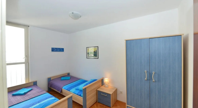 Apartment Ivana Omis, Book Lejlighed Hoteller i Split Region med parkering, Parkering