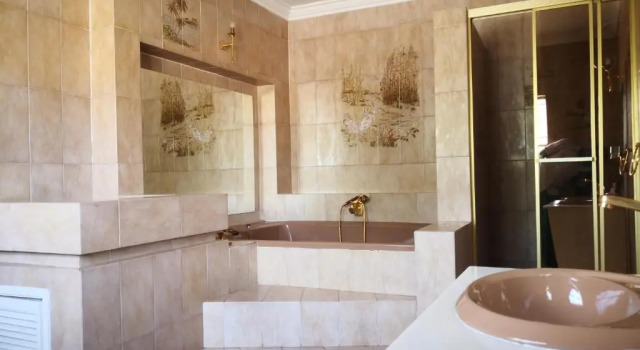 Двухместный люкс CHIC Guest House & Solar system accommodations