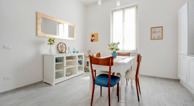 Italianway - Casa Viberti - Mazzini 9, Buchen Sie Hotel Serralunga d'Alba Langhe