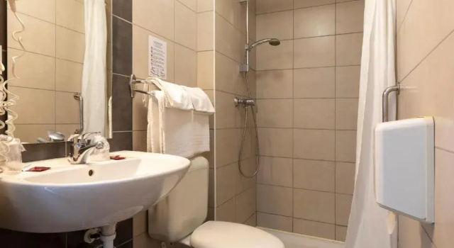 Одноместный номер Standard Hotel Printania