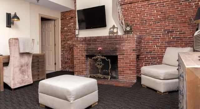 Номер Superior Garrison Inn Boutique Hotel