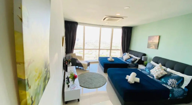 Полулюкс Chrisenbel Suites - Pinnacle PJ