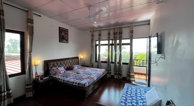 Двухместный семейный номер Standard с балконом и с видом на горы Uday Homestay